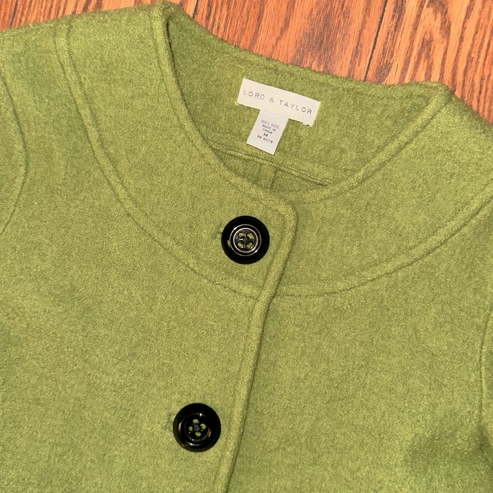 Lord & Taylor Wool Jacket Button Pleated Sweater Women’s M - Picture 3 of 3